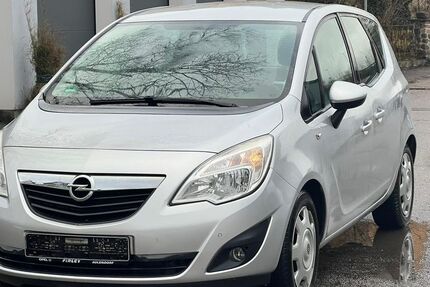 Opel Meriva 135.000 km 3.999 &euro; Villingen-Schwenningen 78056