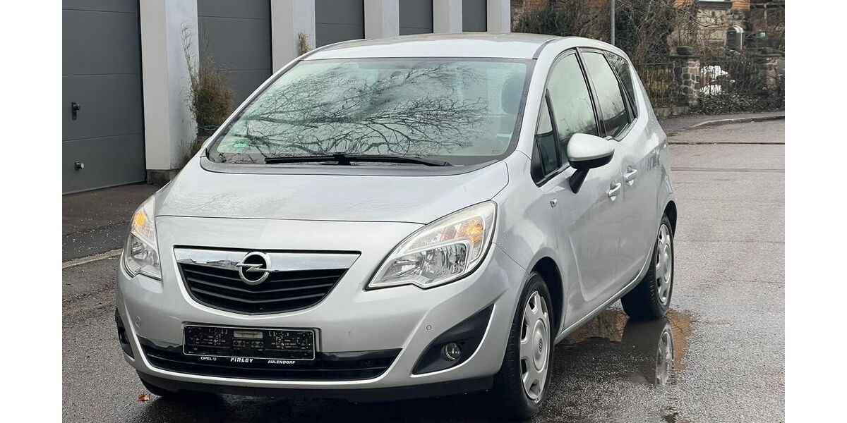 Opel Meriva 135.000 km 3.999 &euro; Villingen-Schwenningen 78056