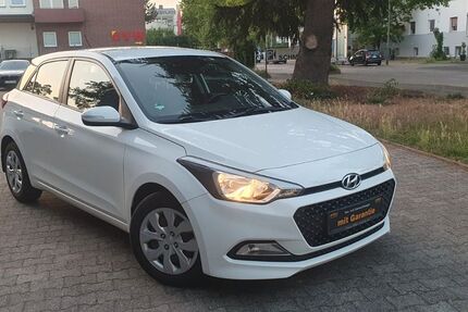 Hyundai i20 116.548 km 6.999 &euro; Frankfurt am Main 60386