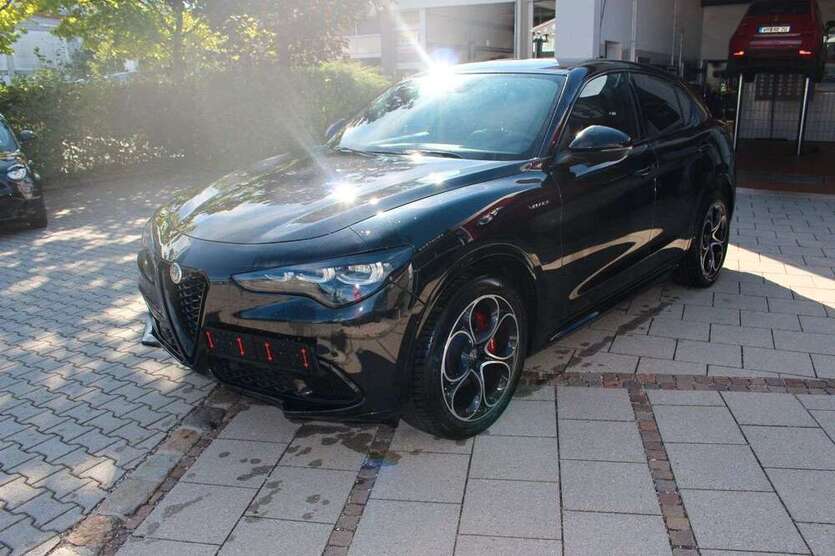 Alfa Romeo Stelvio 35.000 km 36.900 € Weilheim 82362