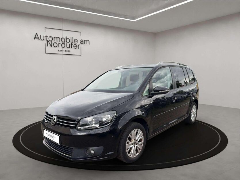 VW Touran 147.700 km 8.890 € Berlin 13407