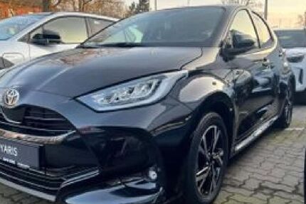 Toyota Yaris 2.500 km 28.950 € Bremerhaven 27580