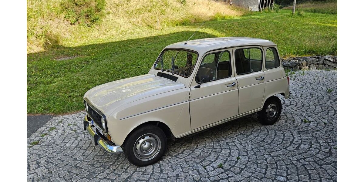 Renault R 4 115.895 km 9.850 &euro; Schwarzenbach am Wald 95131