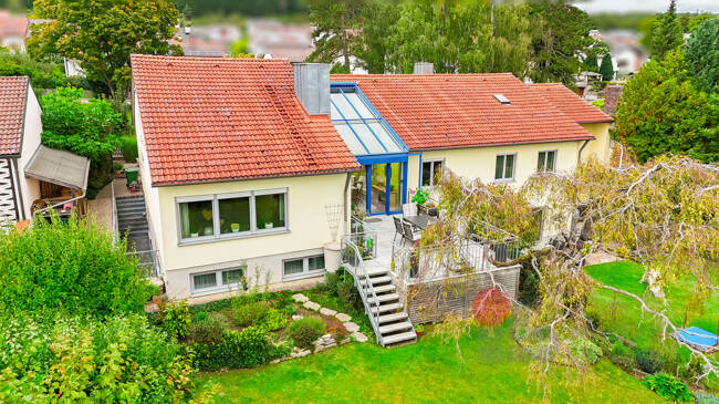 Einfamilienhaus Eichstätt / Landershofen Landershofen - 7 Zimmer, 222 m&sup2;, 795.000&euro; | Angebot:26410261