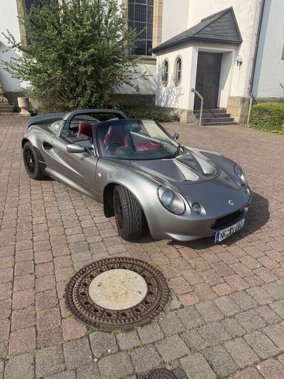 Lotus Elise 79.000 km 27.150 € Schiffweiler 66578