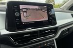 VW T-Roc 1.5 TSI LIFE DSG/NAVI/LED-PLUS/AHK/1.HAND 31.887 km 25.800 &euro; Villingen-Schwenningen 78054