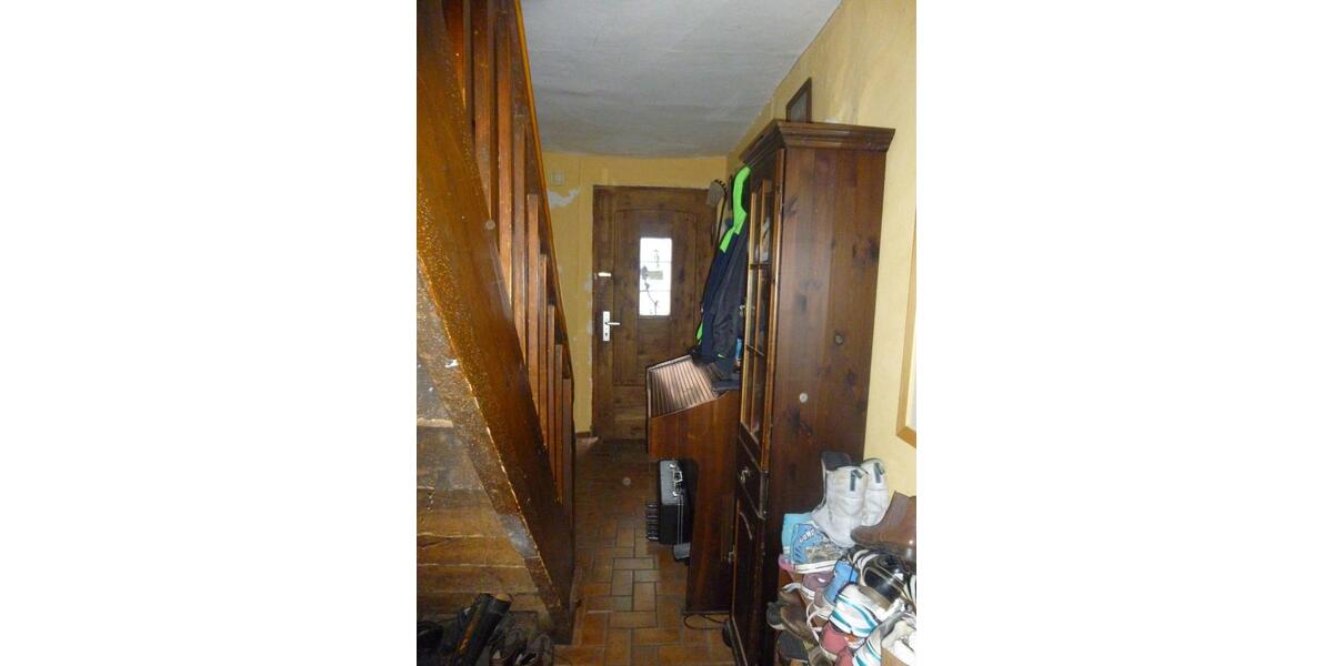 Einfamilienhaus Hersbruck - 5 Zimmer, 180 m&sup2;, 215.000&euro; | Angebot:26803615