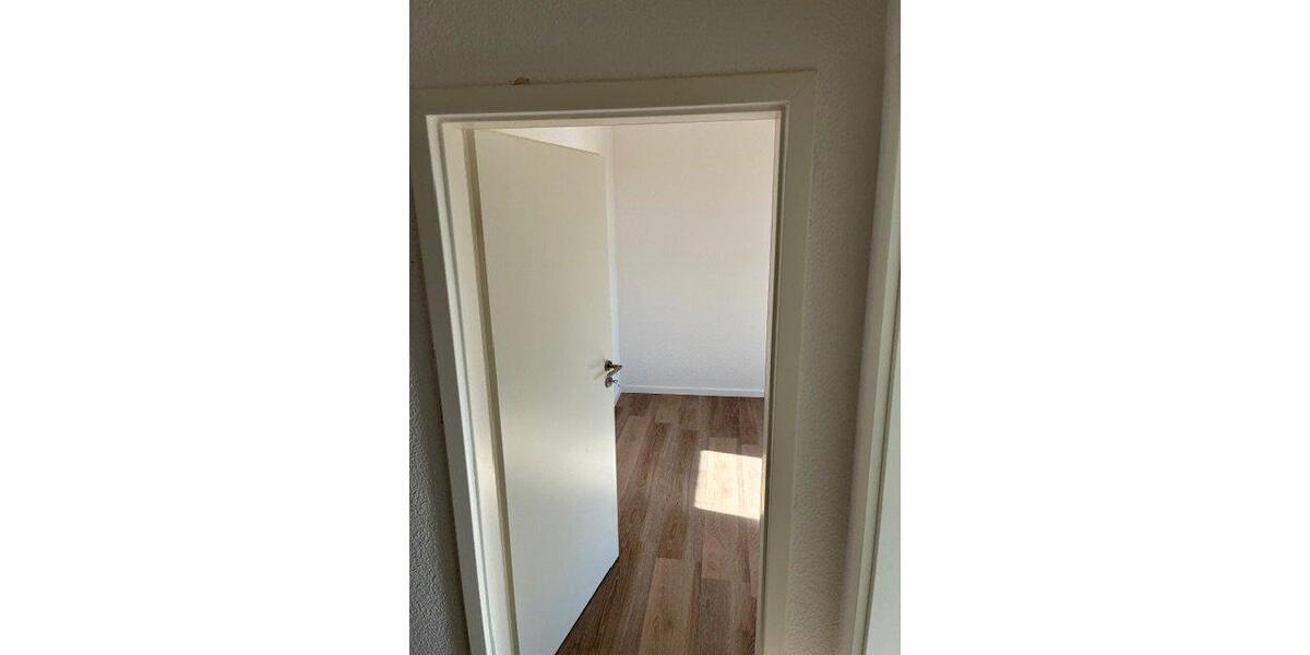 Etagenwohnung Dessau-Roßlau Dessau - 2 Zimmer, 51 m&sup2;, 411&euro; | Angebot:26682973