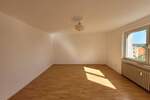 SOFORT FREI!!! Attraktive 3- DreiZimmerwohnung im 2. OG, in Alsfeld