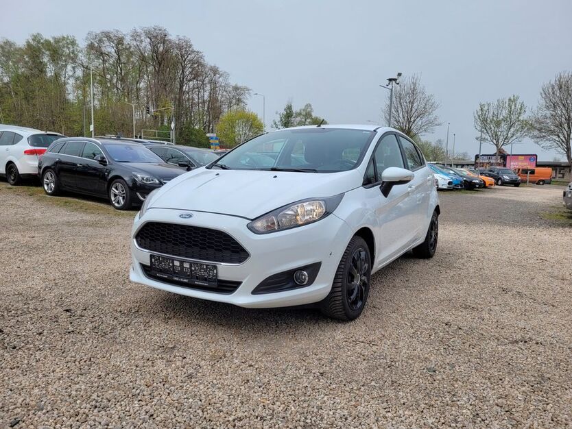 Ford Fiesta 109.647 km 5.480 € Zwickau 08056