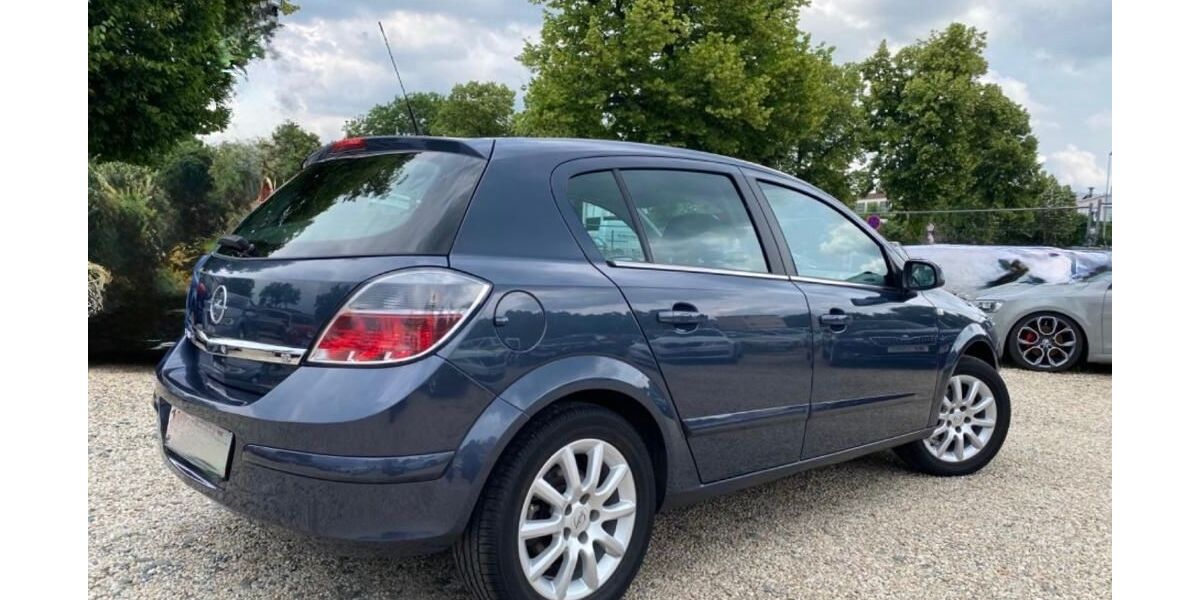 Opel Astra 83.570 km 6.500 &euro; Naunhof 04683