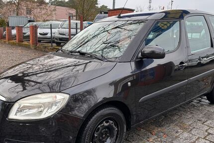 Skoda Roomster 113.000 km 2.999 &euro; berlin 12527