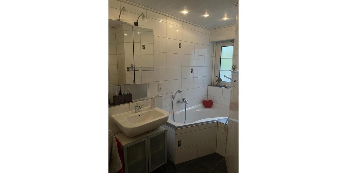 Einfamilienhaus Anröchte - 7 Zimmer, 170 m&sup2;, 250.000&euro; | Angebot:26581703