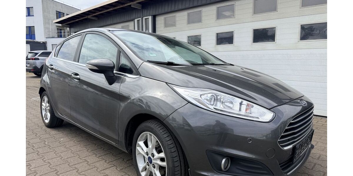 Ford Fiesta 123.000 km 5.990 &euro; Frankfurt 60386