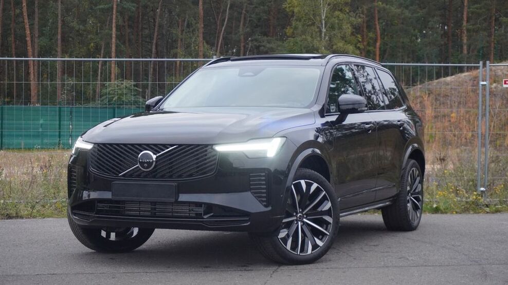 Volvo XC90 6.298 km 74.900 € Königs Wusterhausen 15711