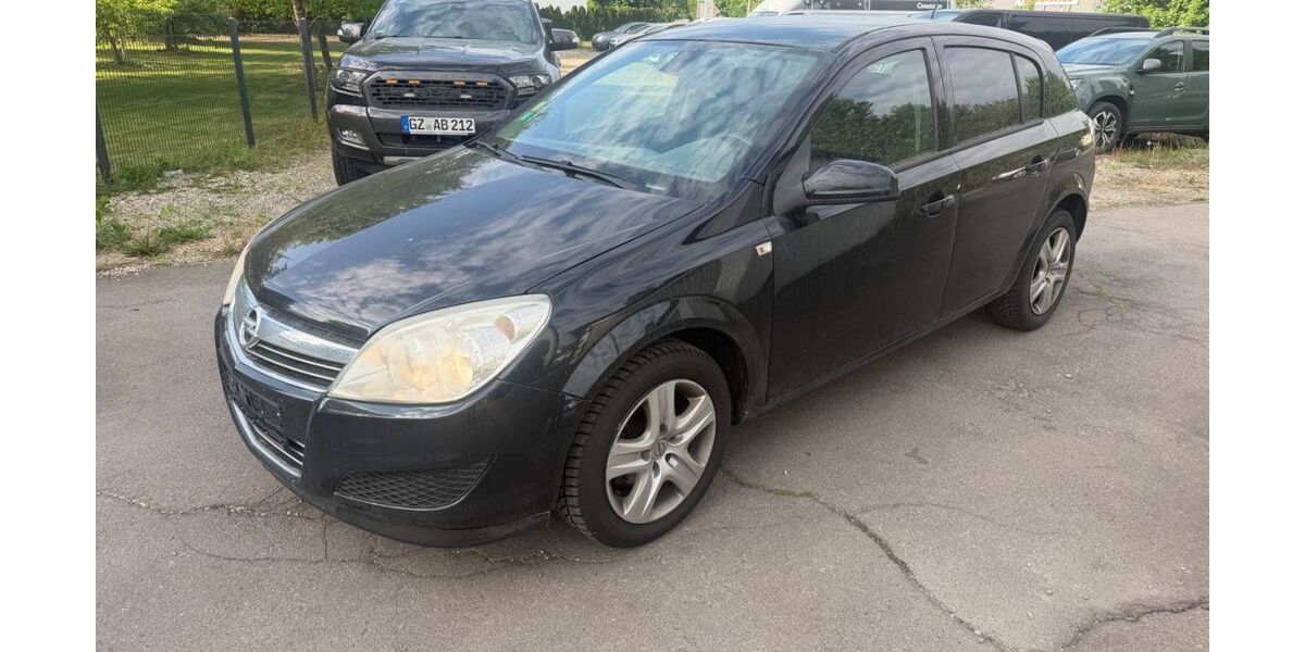 Opel Astra 185.000 km 2.200 &euro; Burgau 89331