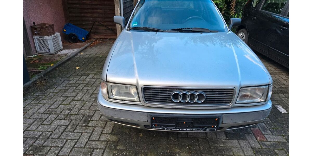 Audi 80 183.000 km 900 &euro; Hünxe 46569