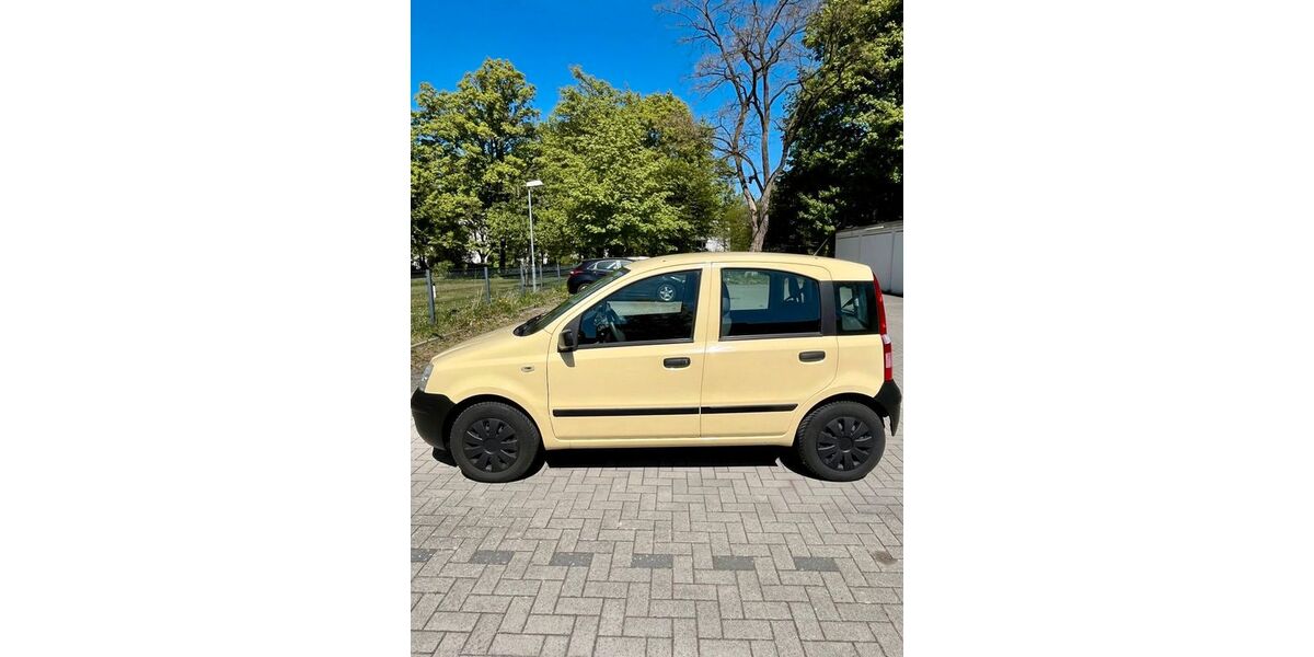 Fiat Panda 64.000 km 2.200 &euro; Hamburg 22149