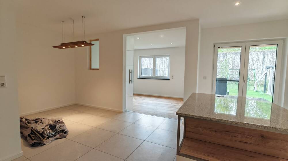 Etagenwohnung Pocking - 3 Zimmer, 94 m&sup2;, 319.000&euro; | Angebot:26584206