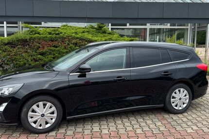 Ford Focus 129.455 km 6.490 &euro; Struppen 01796
