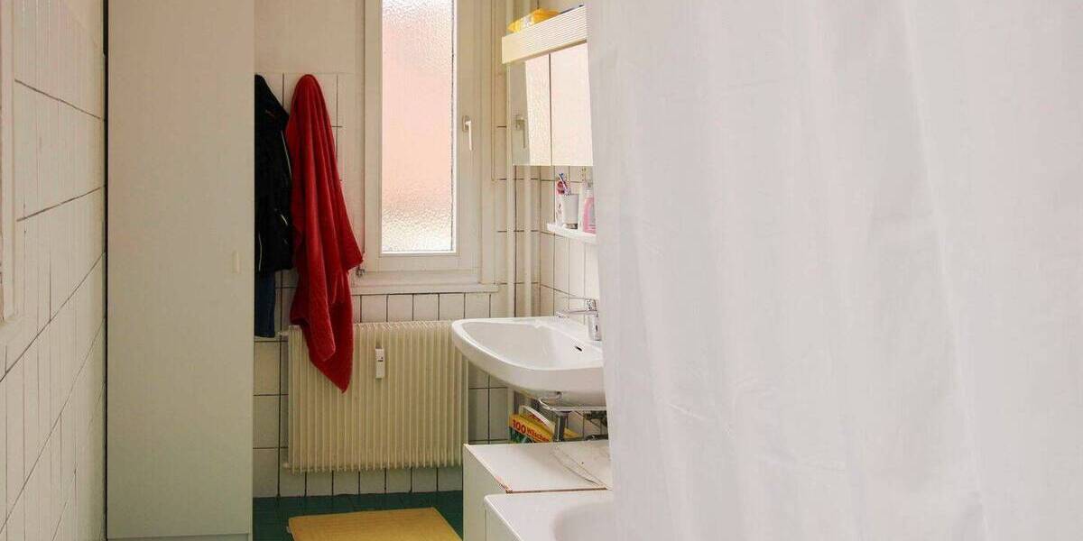 Etagenwohnung Reutlingen Weststadt - 3 Zimmer, 78 m&sup2;, 189.000&euro; | Angebot:26307595