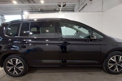 VW Touran 52.200 km 29.941 &euro; Greiz 07973