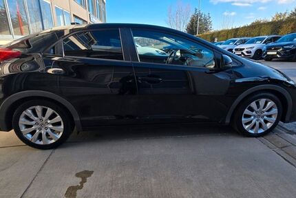 Honda Civic 140.000 km 7.850 &euro; Aicha vorm Wald 94529