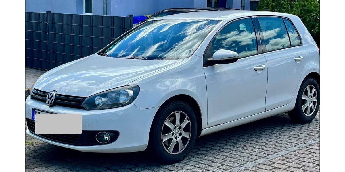 VW Golf 205.000 km 3.500 &euro; Rosbach 61191