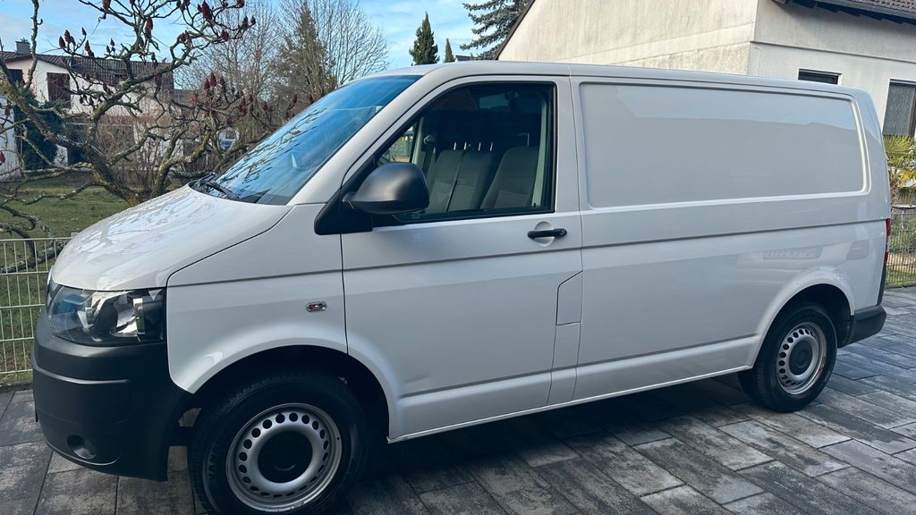 VW T5 Transporter 43.300 km 13.900 &euro; Mannheim 68305
