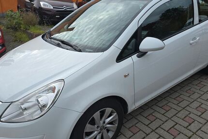 Opel Corsa 166.700 km 1.490 &euro; Chemnitz 09114