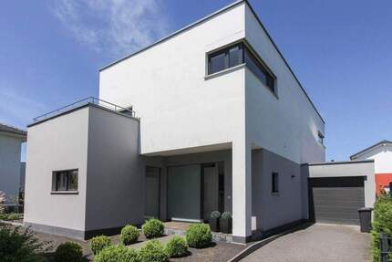 Repräsentatives Einfamilienhaus in exklusiver Lage von Potsdam-Bornstedt 5 zimmer