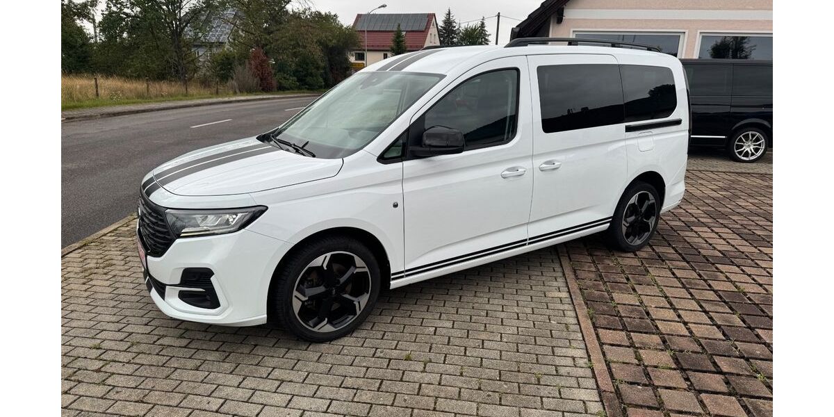 Ford Grand Tourneo 49.811 km 30.900 &euro; Nobitz 04603