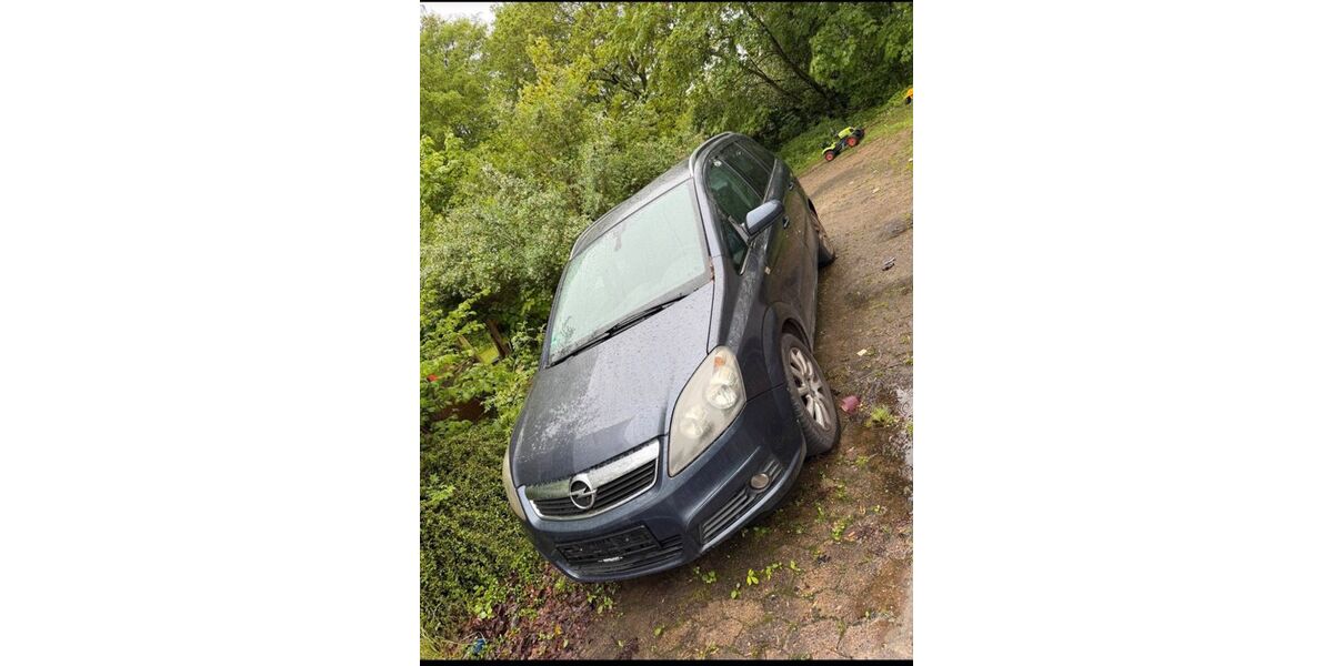 Opel Zafira 265.000 km 600 &euro; Blomberg 32825