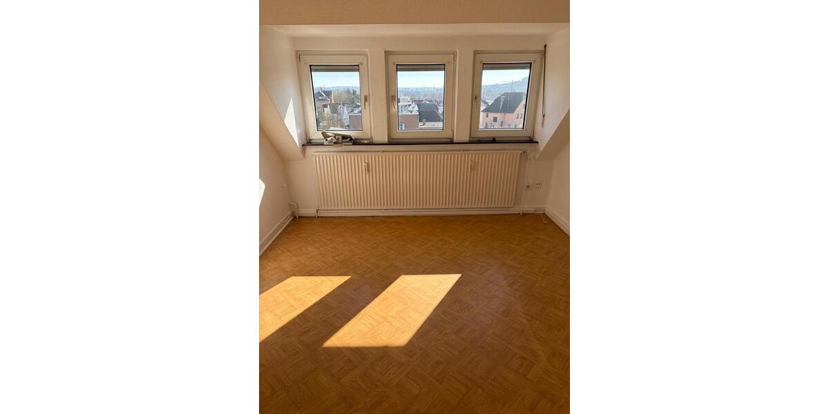 Dachgeschoßwohnung Kirchhain - 2 Zimmer, 59 m&sup2;, 650&euro; | Angebot:25613943