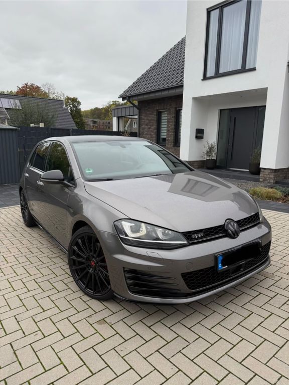 VW Golf 169.000 km 14.799 € Lengerich 49525