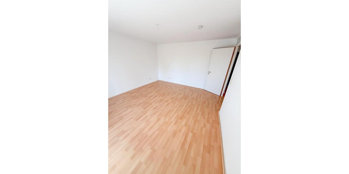 Dachgeschoßwohnung Unterschleißheim - 2 Zimmer, 61 m&sup2;, 1.065&euro; | Angebot:26351383