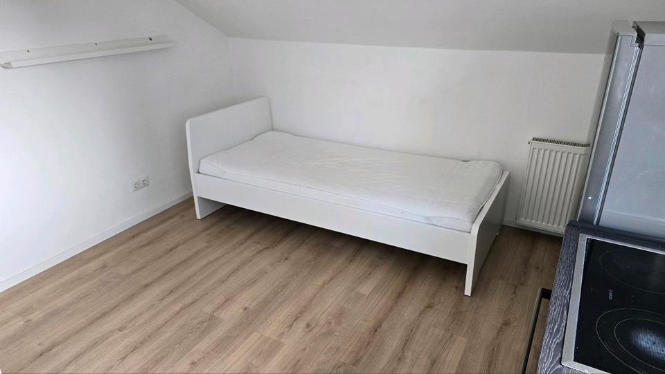 Dachgeschoßwohnung München Pasing-Obermenzing - 1.5 Zimmer, 36 m&sup2;, 1.285&euro; | Angebot:25918860