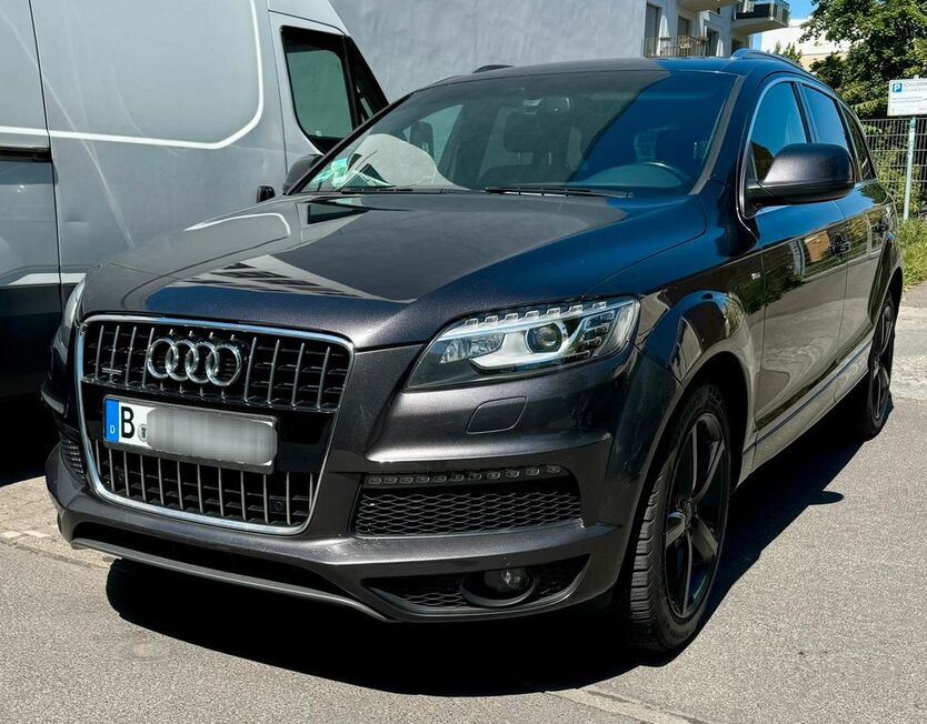 Audi Q7 217.000 km 16.500 € Berlin 10785