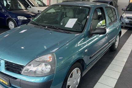 Renault Clio 159.800 km 1.999 € kevelaer 47623