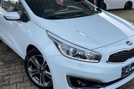 Kia ceed / Ceed 94.795 km 12.880 &euro; Idar-Oberstein 55743