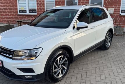 VW Tiguan 129.000 km 18.300 &euro; Westerkappeln / Velpe 49492