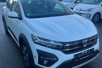 Dacia Sandero 108.000 km 11.699 &euro; Recklinghausen 45663