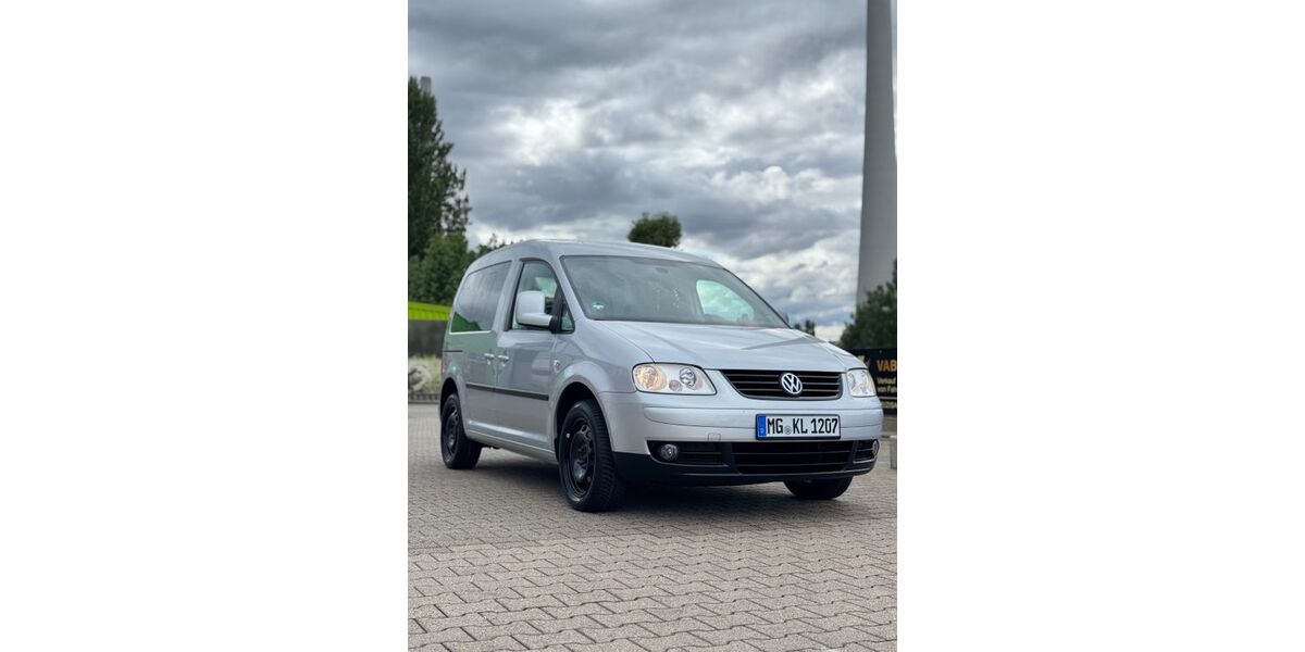 VW Caddy 245.000 km 7.999 &euro; Plochingen 73207