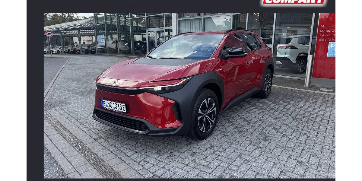 Toyota bZ4X 1.500 km 33.900 € Berlin 13403