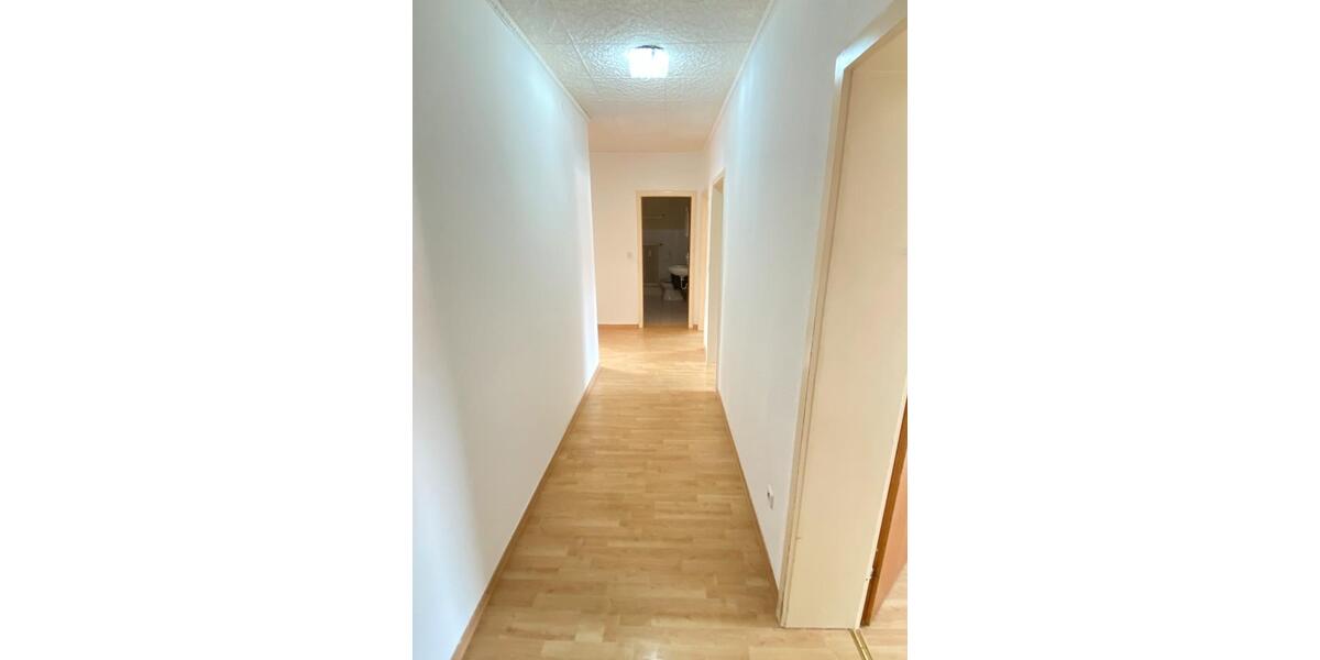 Etagenwohnung Altötting - 3 Zimmer, 72 m&sup2;, 189.000&euro; | Angebot:25857844