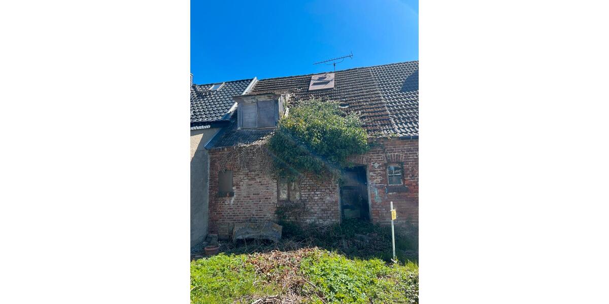Reihenhaus Ahrenshagen-Daskow Daskow - 2 Zimmer, 90 m&sup2;, 38.000&euro; | Angebot:26913297