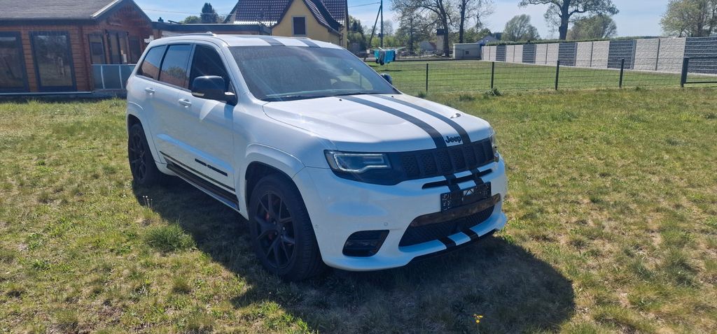 Jeep Grand Cherokee 76.269 km 39.900 &euro; Wittichenau 02997