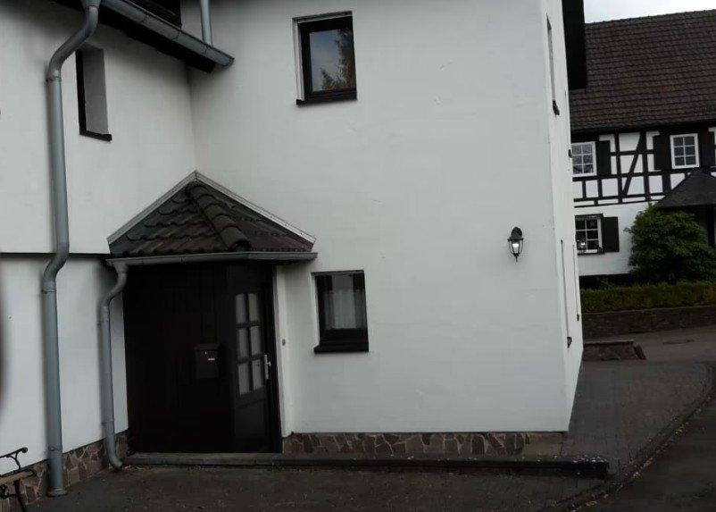 Einfamilienhaus Windeck - 8 Zimmer, 158 m&sup2;, 245.000&euro; | Angebot:27147043
