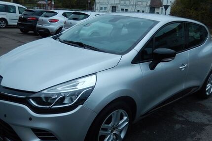 Renault Clio 77.600 km 10.799 &euro; Mosbach/Neckarelz 74821