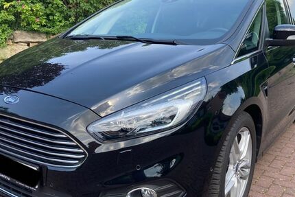 Ford S-Max 93.000 km 14.990 &euro; Gleichen 37130